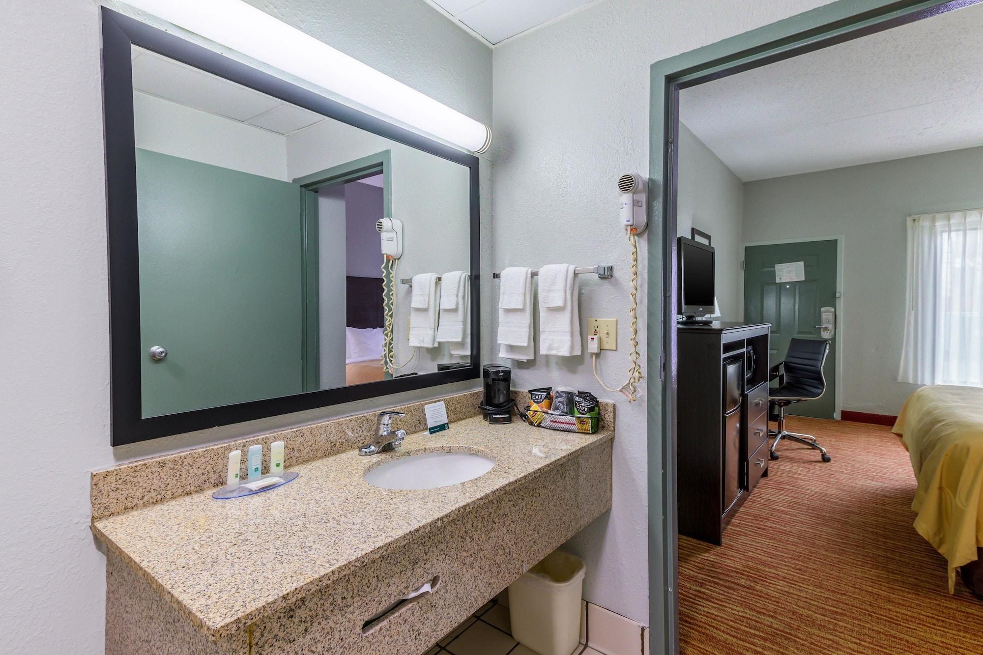 Quality Inn Goodlettsville Luaran gambar