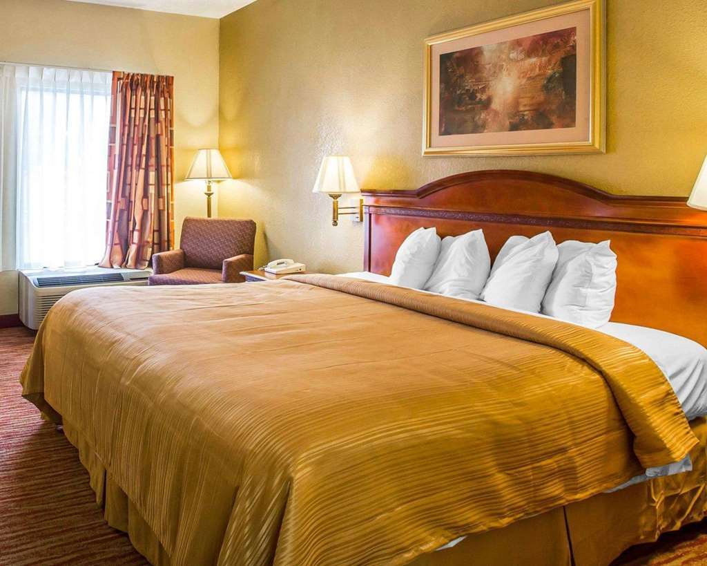 Quality Inn Goodlettsville Bilik gambar
